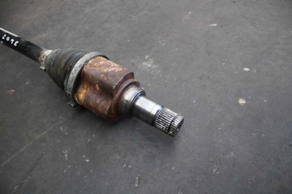 CARDAN GAUCHE VW POLO 2017+/ SEAT IBIZA 2017+/ SKODA FABIA 2021+ 1.0 ESSENCE 5VITESSE - Vue 3